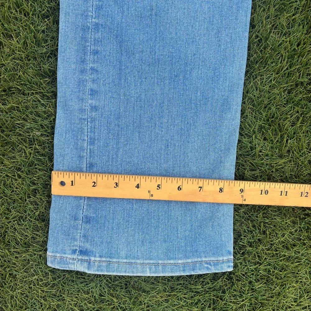 Levis 505 Regular Fit Jeans Mens 37x31 Light Wash Blue Straight Leg Denim Pants